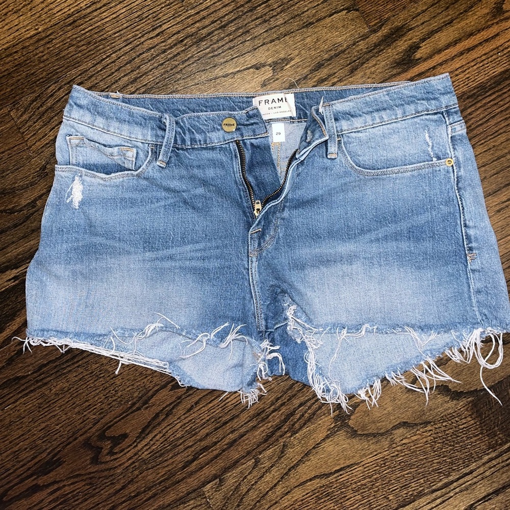 Frame denim shorts size 29 - great condition!!